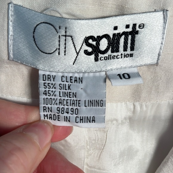 City Spirit collection silk linen jacket - Picture 2 of 5